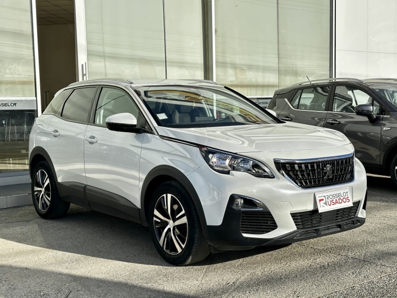 PEUGEOT 3008 Active 1.2 2021 - Imagen 3 de 20