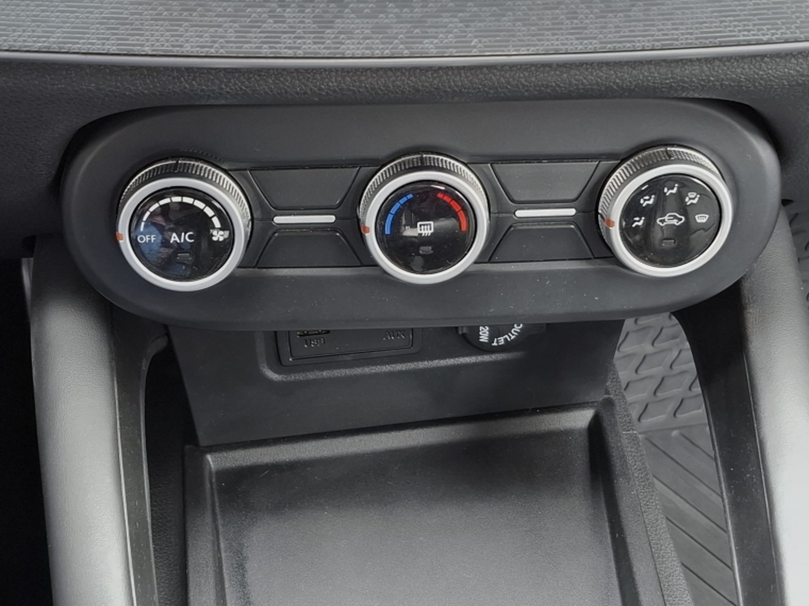 DFSK 500 Suv 500 1.5 2022 - Imagen 13 de 20