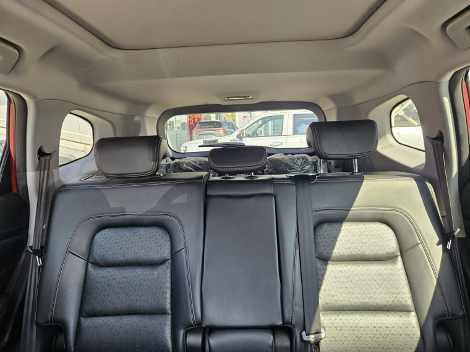 CHERY Tiggo 8 Pro Glx Dct 1.6 Aut 2023 - Imagen 16 de 20