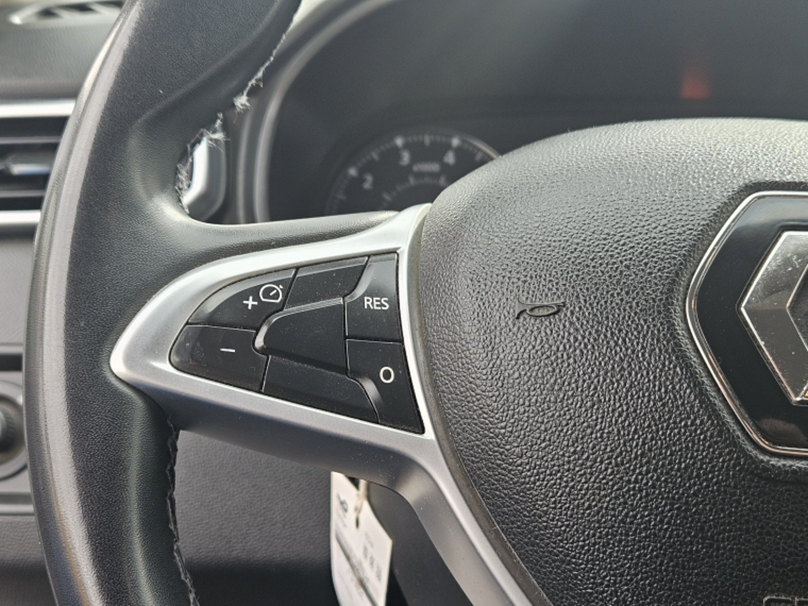RENAULT Duster Zen 1.6 2021 - Imagen 17 de 20