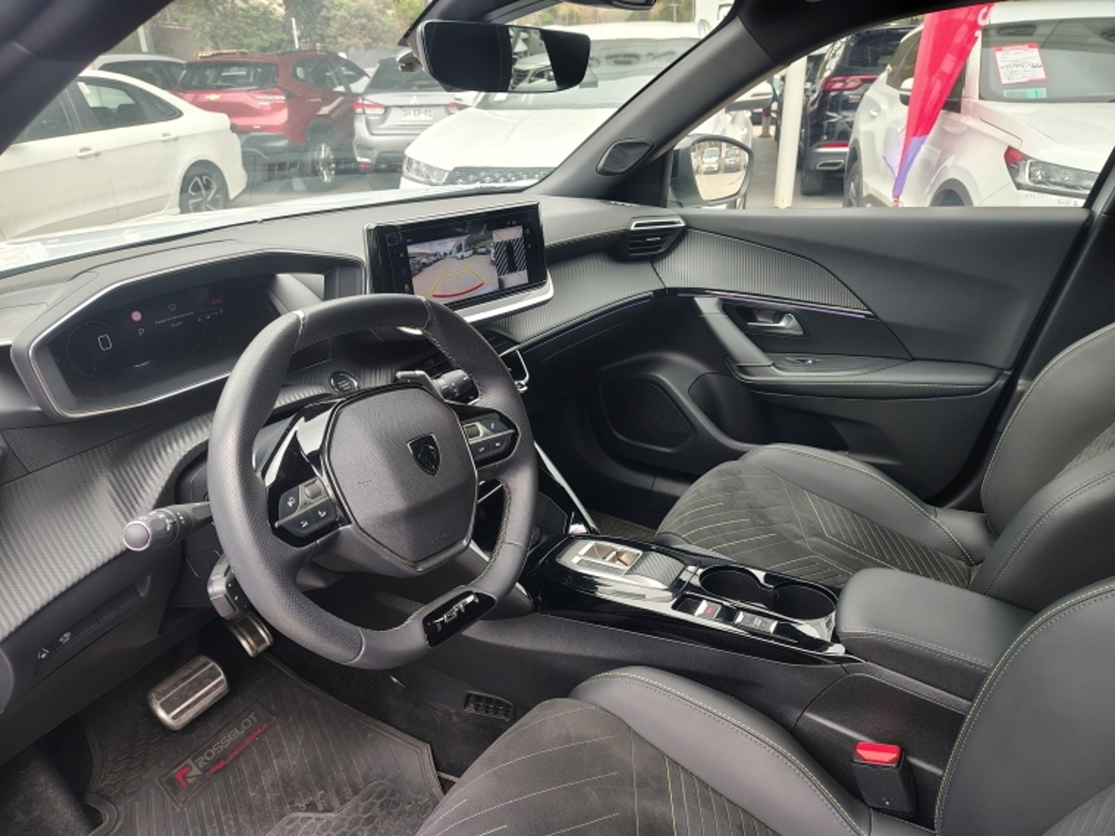 PEUGEOT 2008 4x2 1.2 Aut 2025 - Imagen 13 de 20