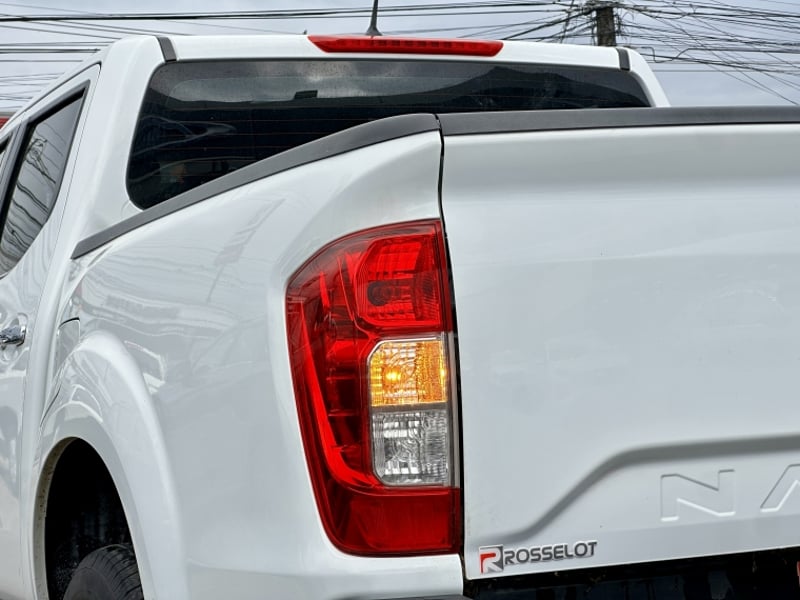 Nissan Navara D Cab 2.3 2023 - Imagen 8 de 20