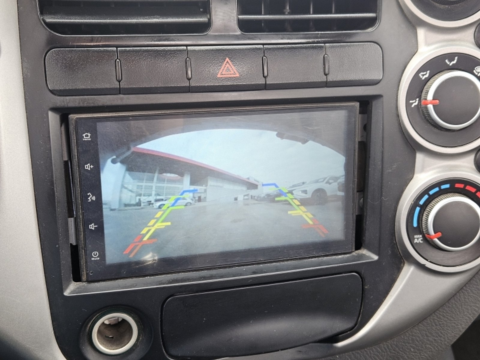 Kia Frontier P/up Lx 2.5l 6mt Av Ab Euro 6c 2024 - Imagen 17 de 20