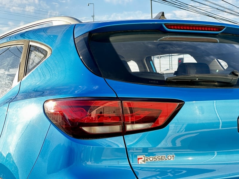 MG Zx Dlx 1.5 Aut 2022 - Imagen 8 de 20