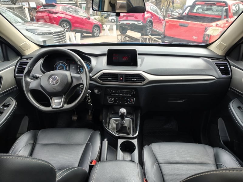 DFSK 560 Suv 560 1.8 2023 - Imagen 9 de 16