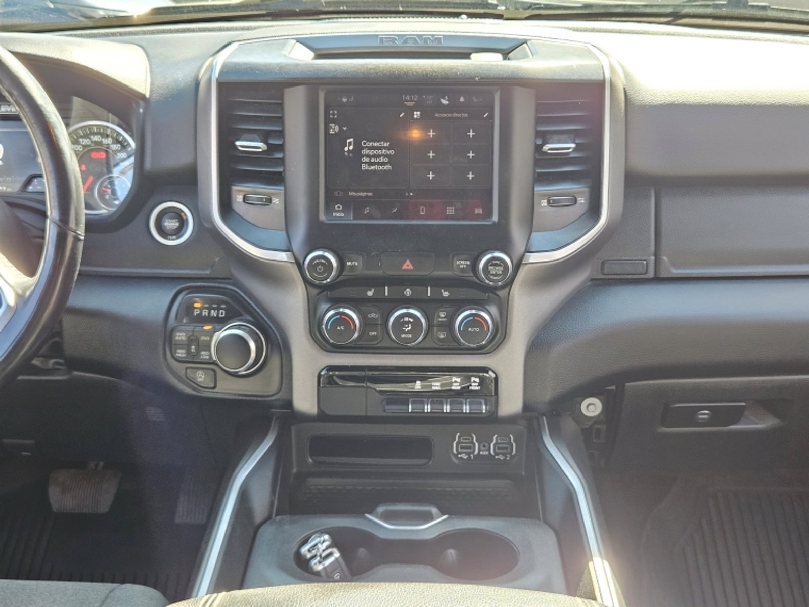 RAM 1500 Big Horn Crew Cab 4x4 3.6 Aut 2023 - Imagen 10 de 20