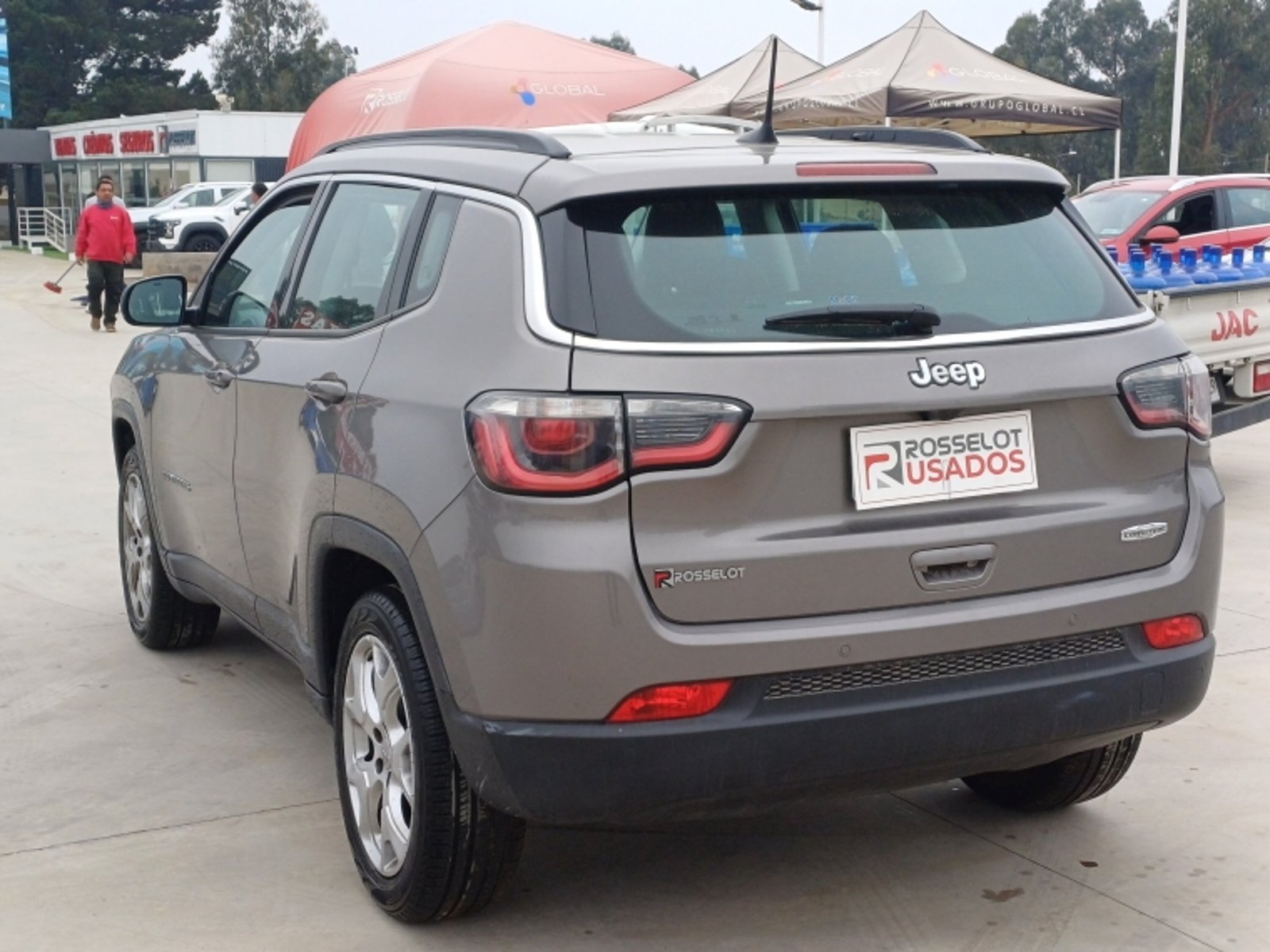 JEEP Compass Longitude 2.4 At 2021 - Imagen 7 de 19