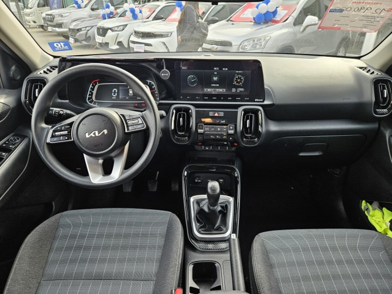 KIA Sonet Ex 1.5l 6mt 2023 - Imagen 9 de 20