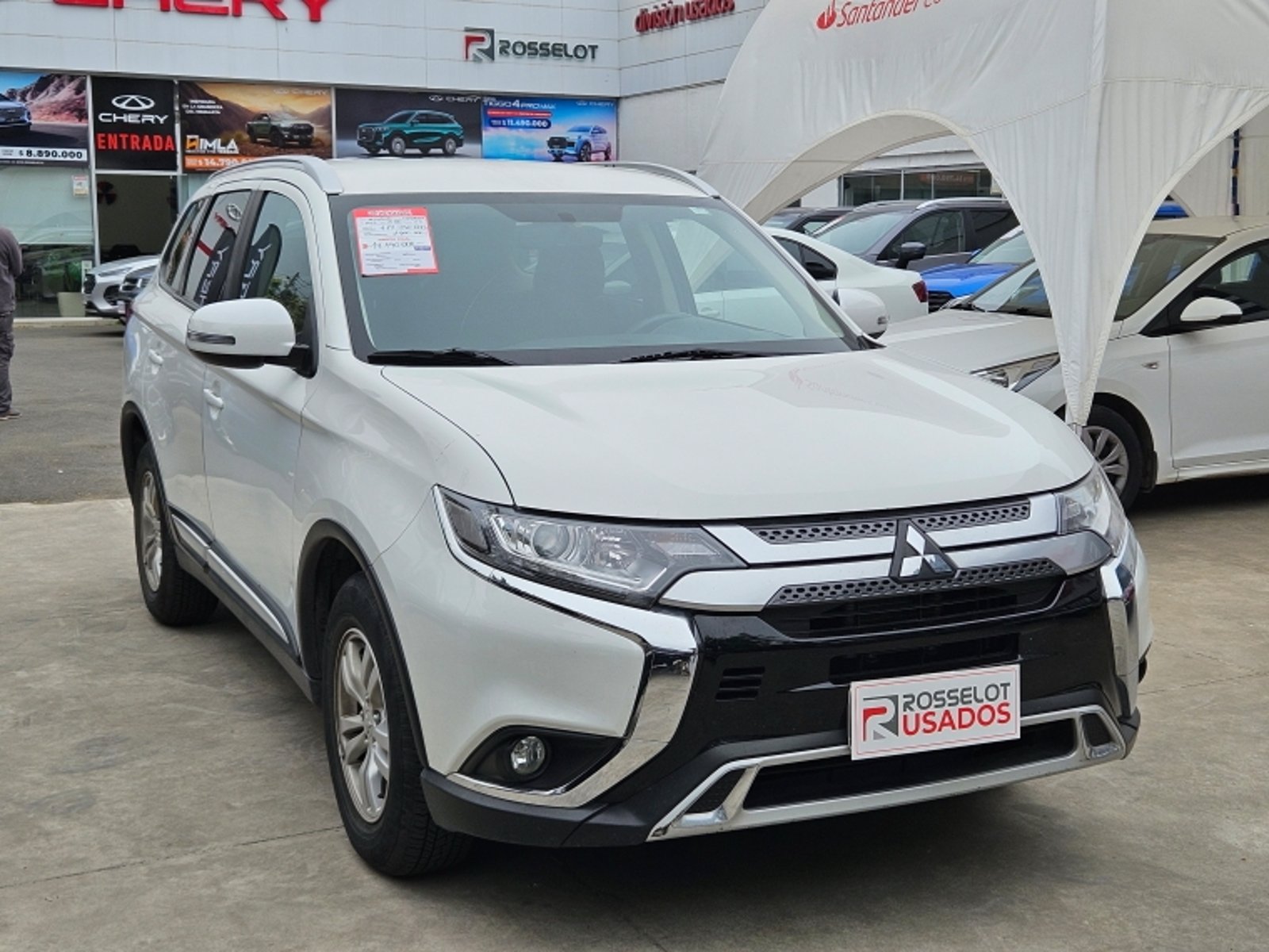 Mitsubishi Outlander Cvt 2.0 Aut 2023 - Foto 4 de 19
