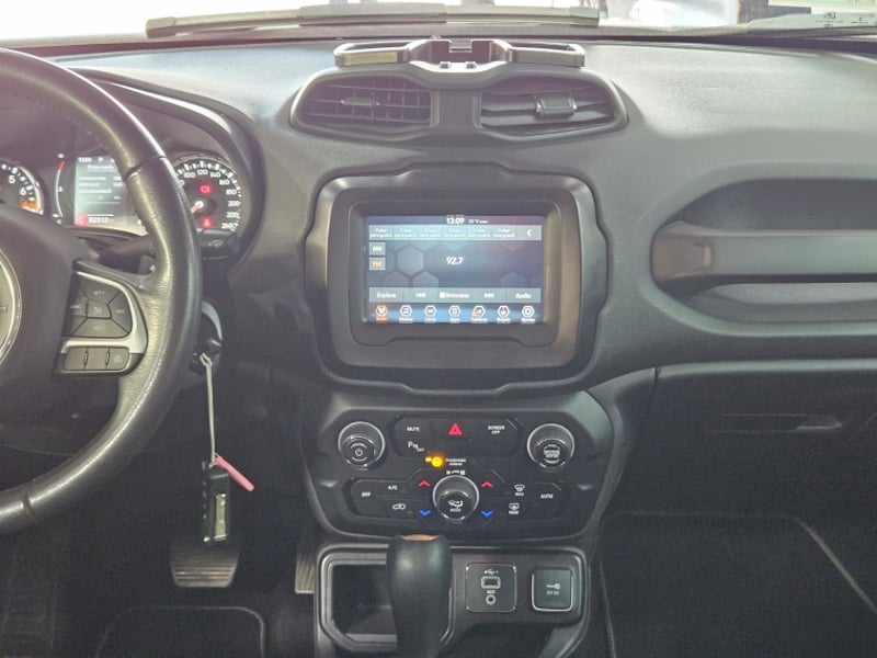 Jeep Renegade Sport Lx 1.8 Aut 2022 - Imagen 10 de 20