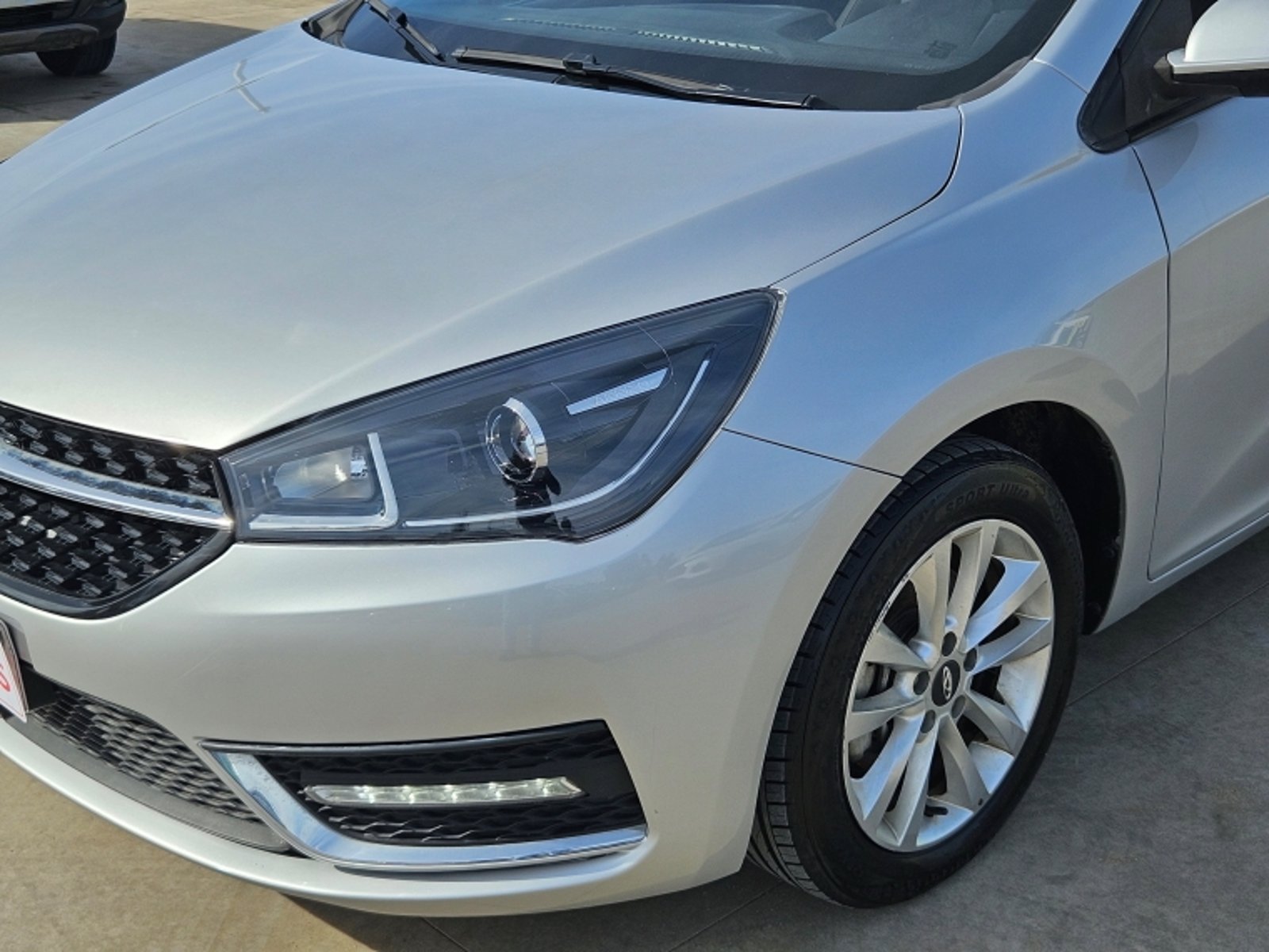 Chery Arrizo 5 Gls Mt 2022 - Foto 2 de 20