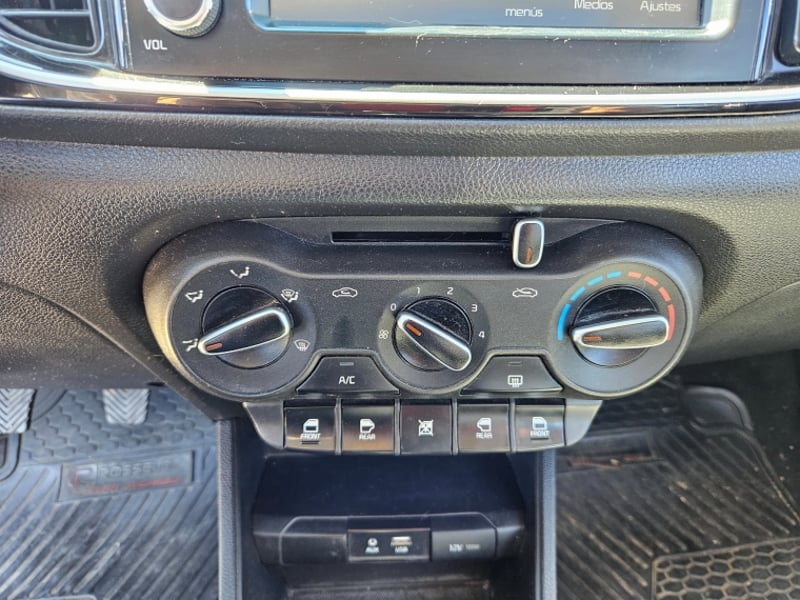 Kia Soluto Mpi 1.4 2024 - Imagen 13 de 17
