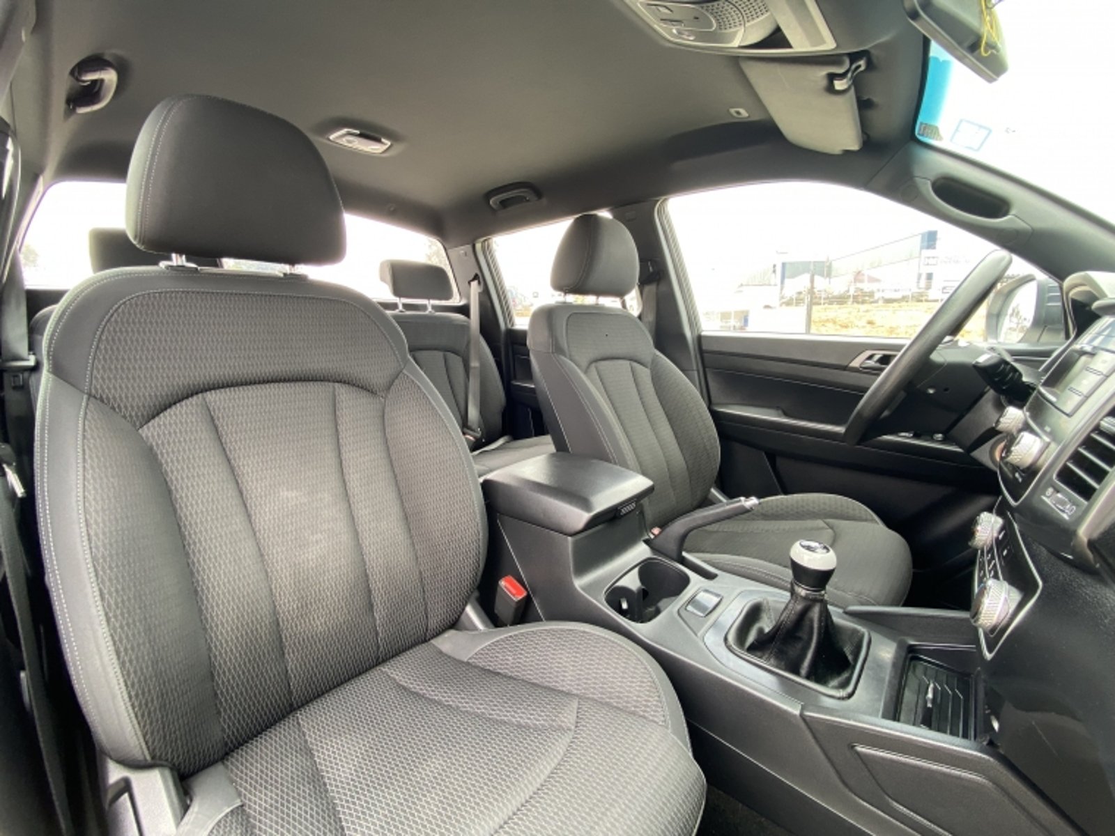 SSANGYONG GRAND MUSSO Musso Grand 2.2 4x2 Mt - Ql610 Euro Vi Mn 2023 - Imagen 19 de 20