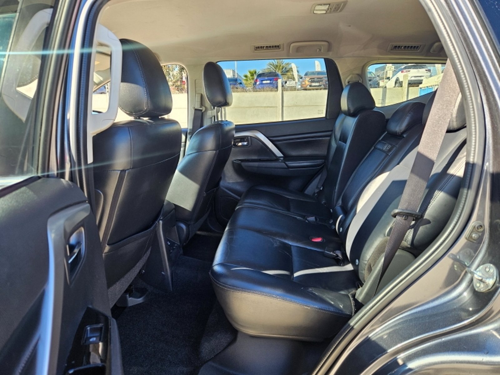 Mitsubishi Montero Sport 4x4 2.4 Aut 2022 - Imagen 8 de 20