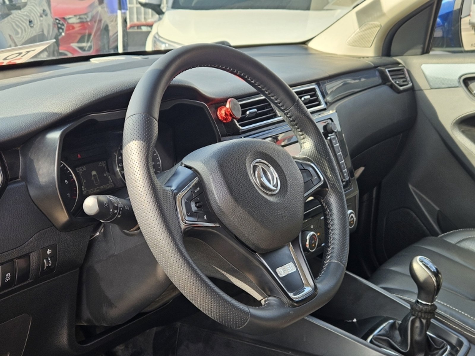 DFSK SUV 580 Suv Glory 580 1.8 2022 - Imagen 15 de 20