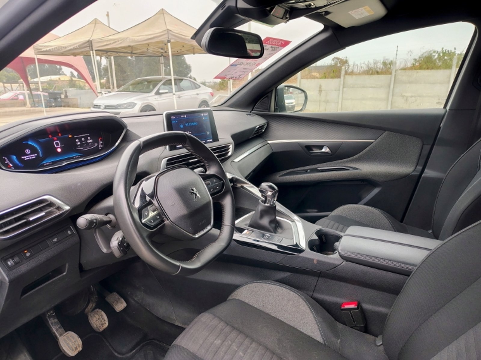 PEUGEOT 3008 Nuevo 3008 Active Pack Puretech 130 Mt6 1.2 Blanco Test Car 2024 - Imagen 12 de 20