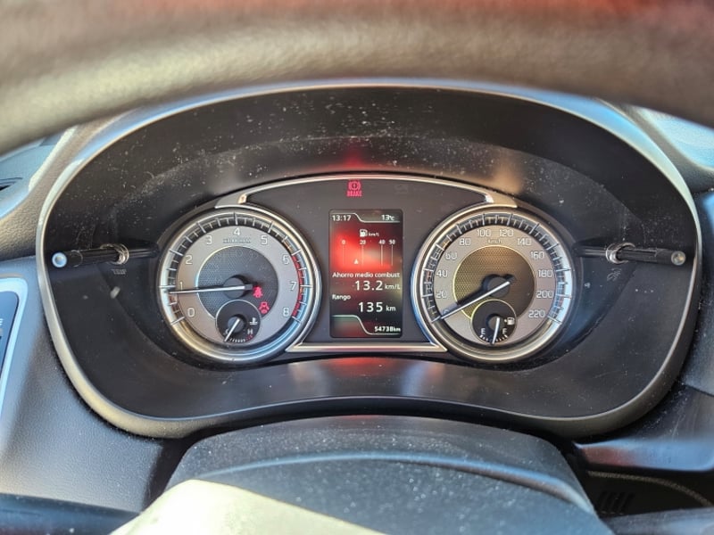 Suzuki SX4 S Cross Gl 1.4 2023 - Imagen 16 de 20