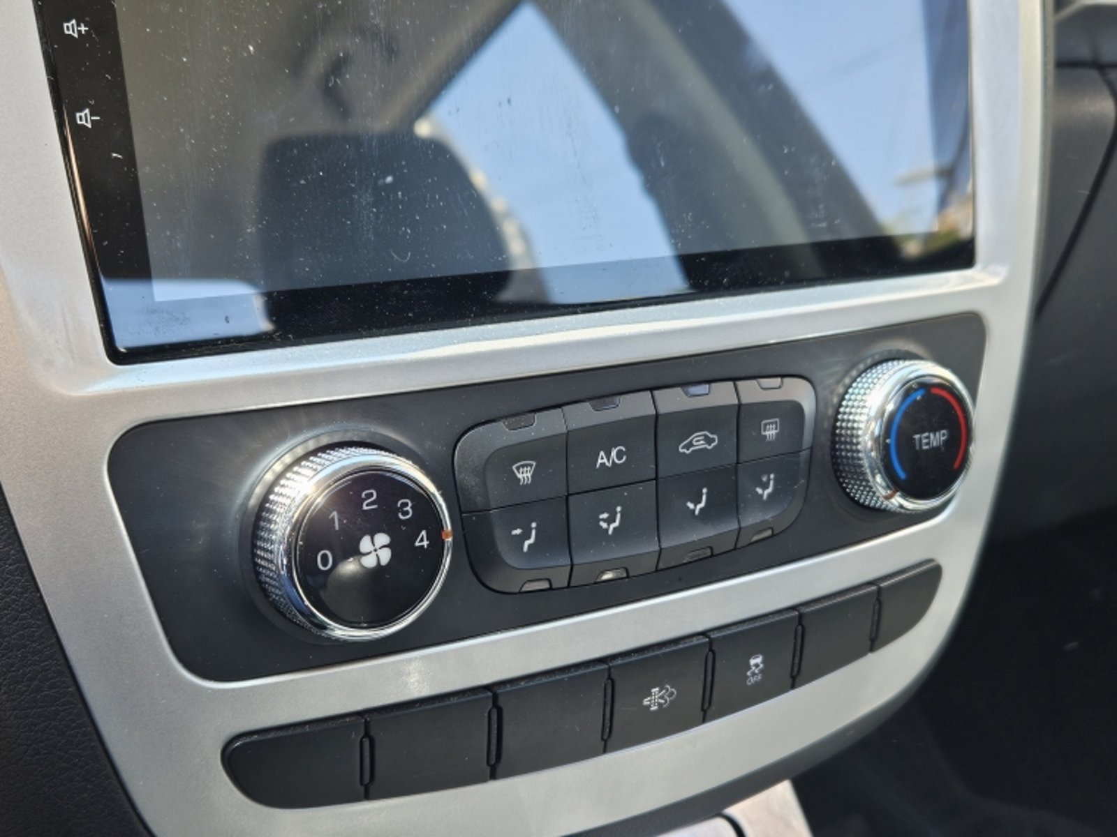 JAC T8 Dcab 2.0 2022 - Imagen 18 de 20
