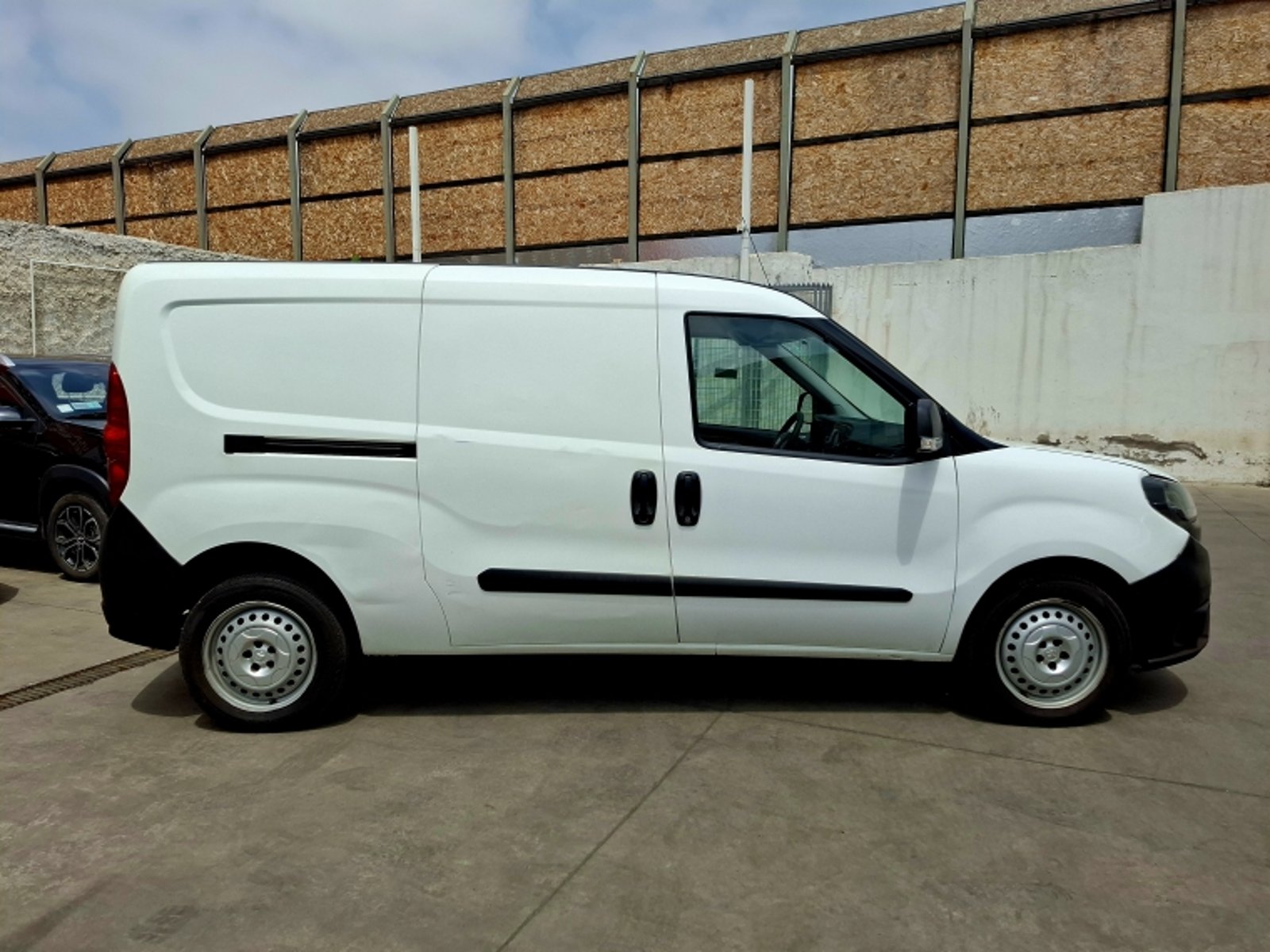RAM V1000 Van 1000 1.3 2020 - Imagen 4 de 20