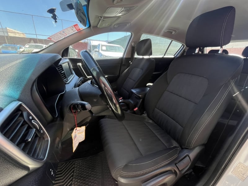 Kia Sportage Lx 2.0 2020 - Imagen 13 de 20