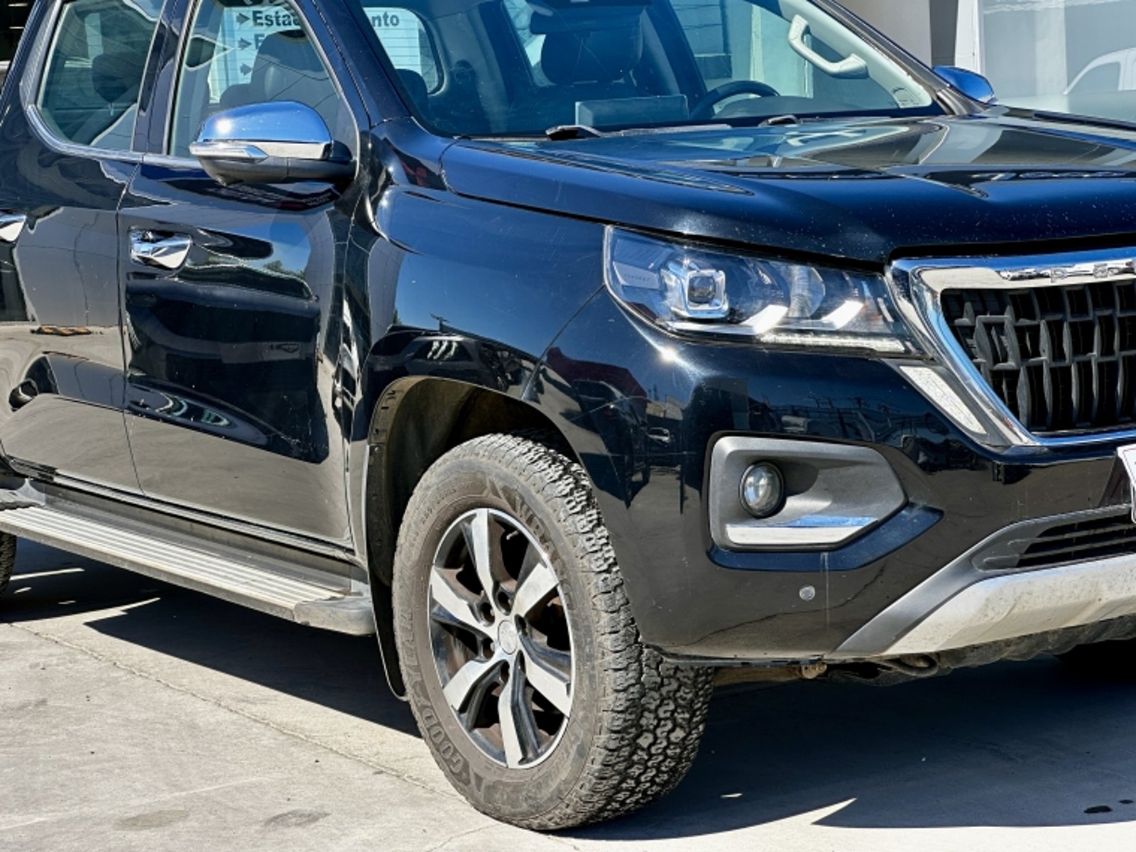 Peugeot Landtrek Blue Hdi 180 4x4 2.2 2023 - Foto 4 de 20
