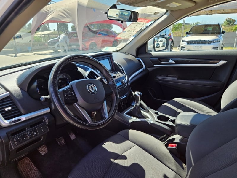 Dongfeng AX7 A X7 2.0 2019 - Imagen 10 de 19