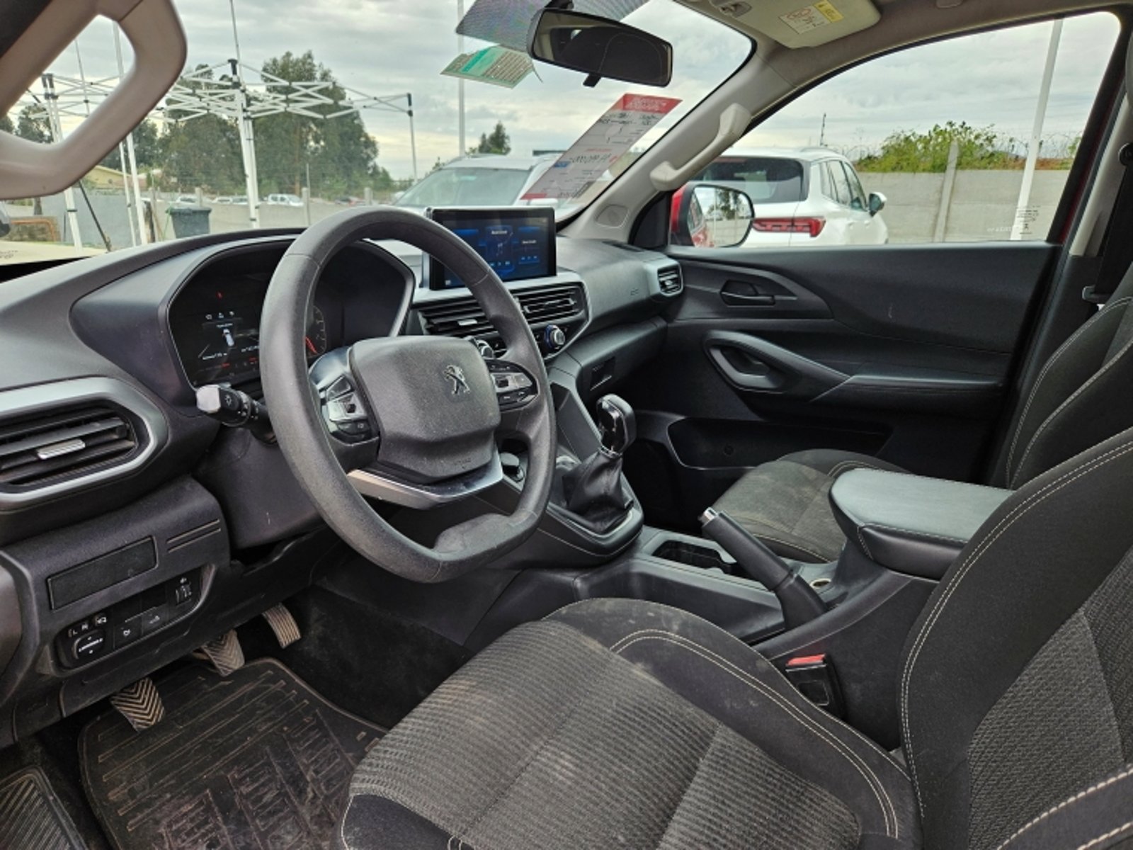 Peugeot Landtrek Active Bluehdi 180 4x4 Euro 6b 2024 - Imagen 12 de 20