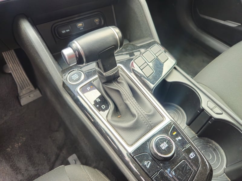 Kia Sportage Ex 2.0 Aut 2023 - Imagen 17 de 20