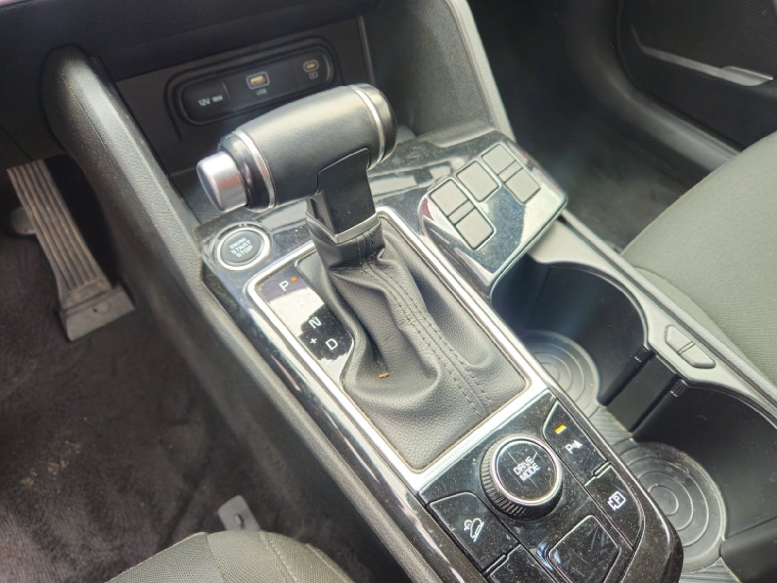 KIA Sportage Ex 2.0 Aut 2023 - Imagen 17 de 20