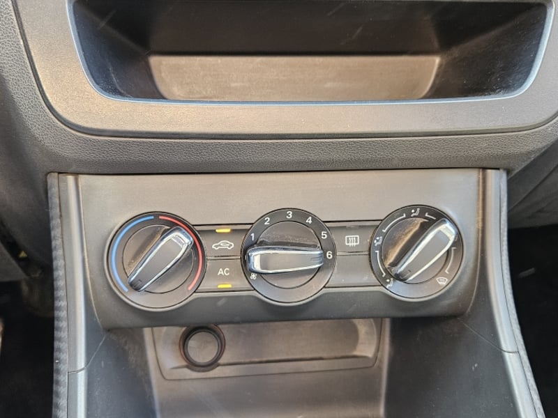 MG Zs 5p 1.5 2020 - Imagen 15 de 16