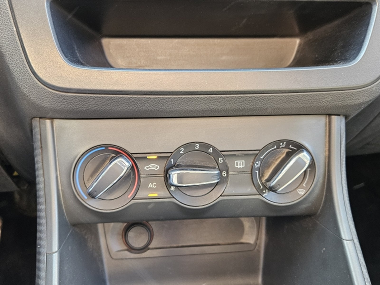 MG Zs 5p 1.5 2020 - Imagen 15 de 19