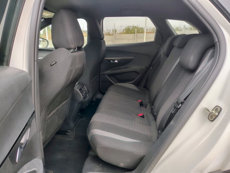 Peugeot 3008 Nuevo 3008 Active Pack Puretech 130 Mt6 1.2 Blanco Test Car 2024 - Imagen 8 de 20