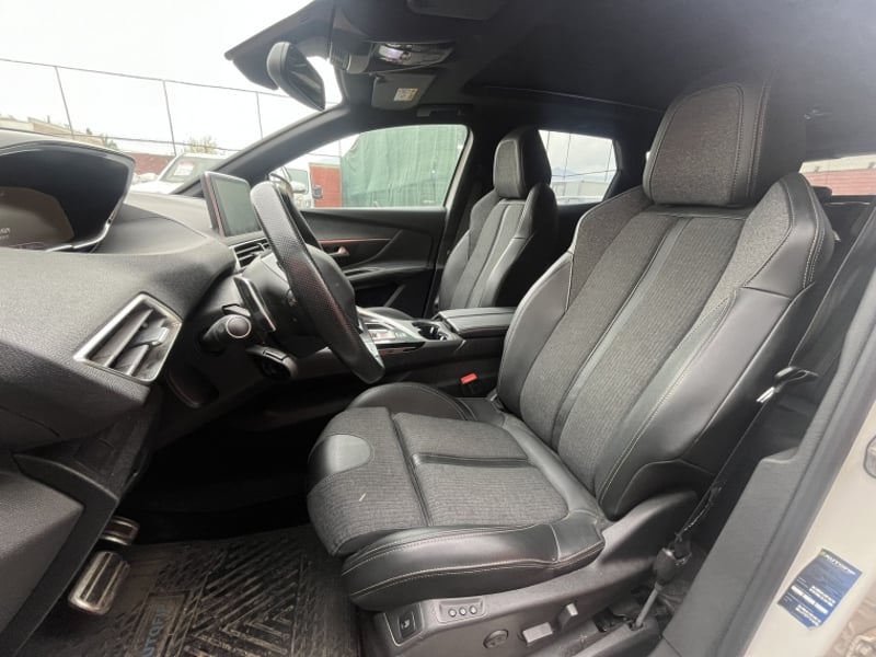 Peugeot 3008 Gt Line Bluehdi 1.5 At 2020 - Imagen 14 de 20