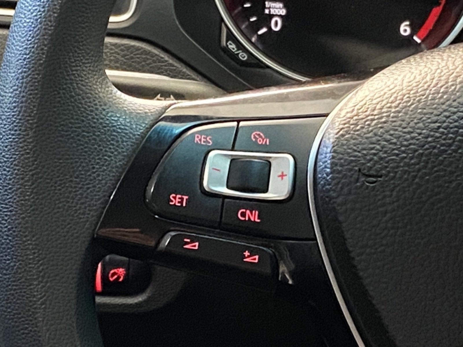 Volkswagen Bora Tdi Advance 2.0 At 2017 - Imagen 16 de 20