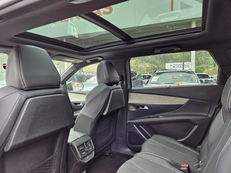Peugeot 5008 Bluehdi 130 1.5 Aut 2023 - Imagen 9 de 20