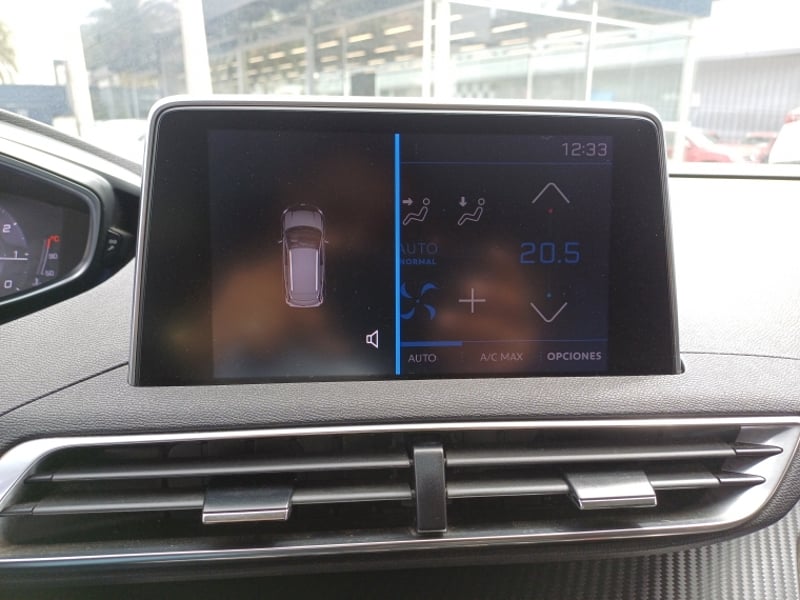 Peugeot 3008 Puretech 1.2l 2022 - Imagen 17 de 20