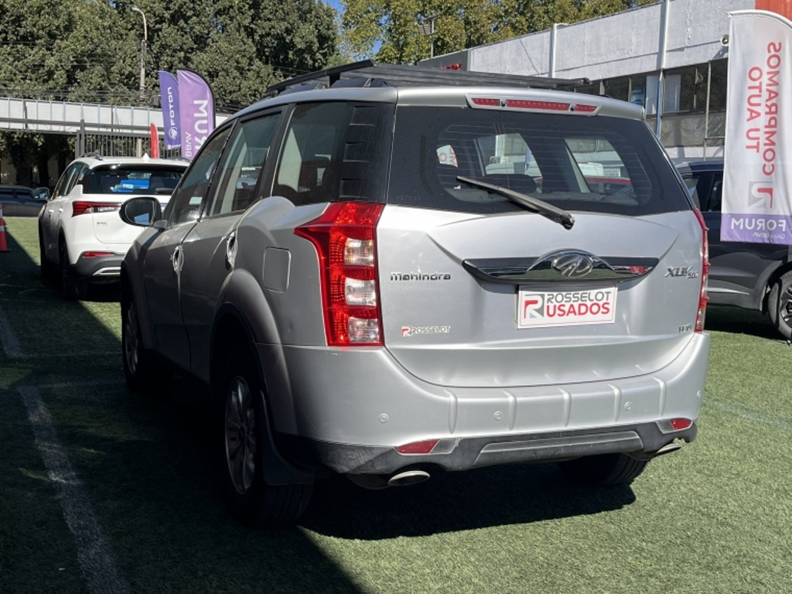 Mahindra XUV500 Xuv 500 2.2 2018 - Foto 2 de 20