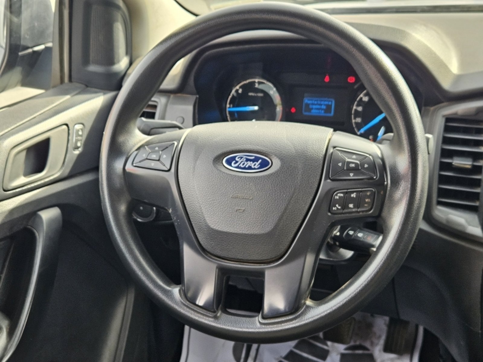 FORD Ranger D Cab 2.2 2021 - Imagen 13 de 20