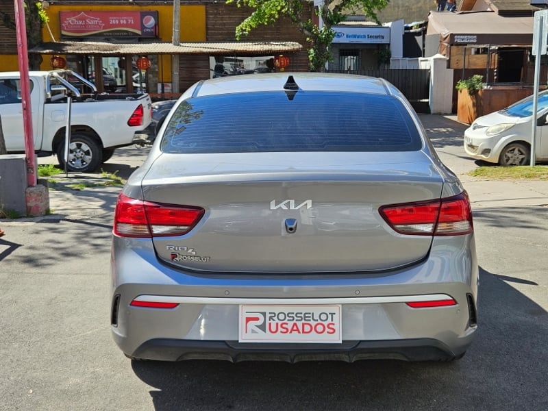 Kia Rio 4 6mt 1.4 2024 - Imagen 6 de 20