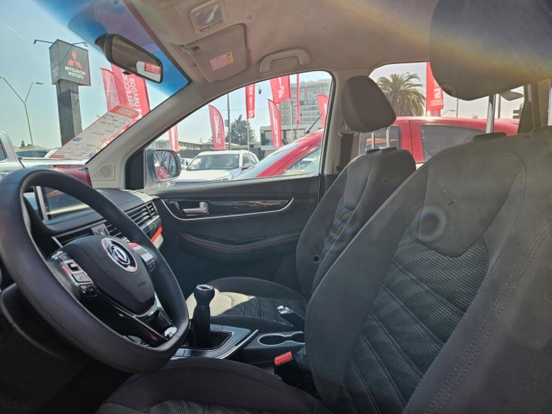 Dongfeng Joyear Sx6 1.6 Mt 2023 - Imagen 13 de 20