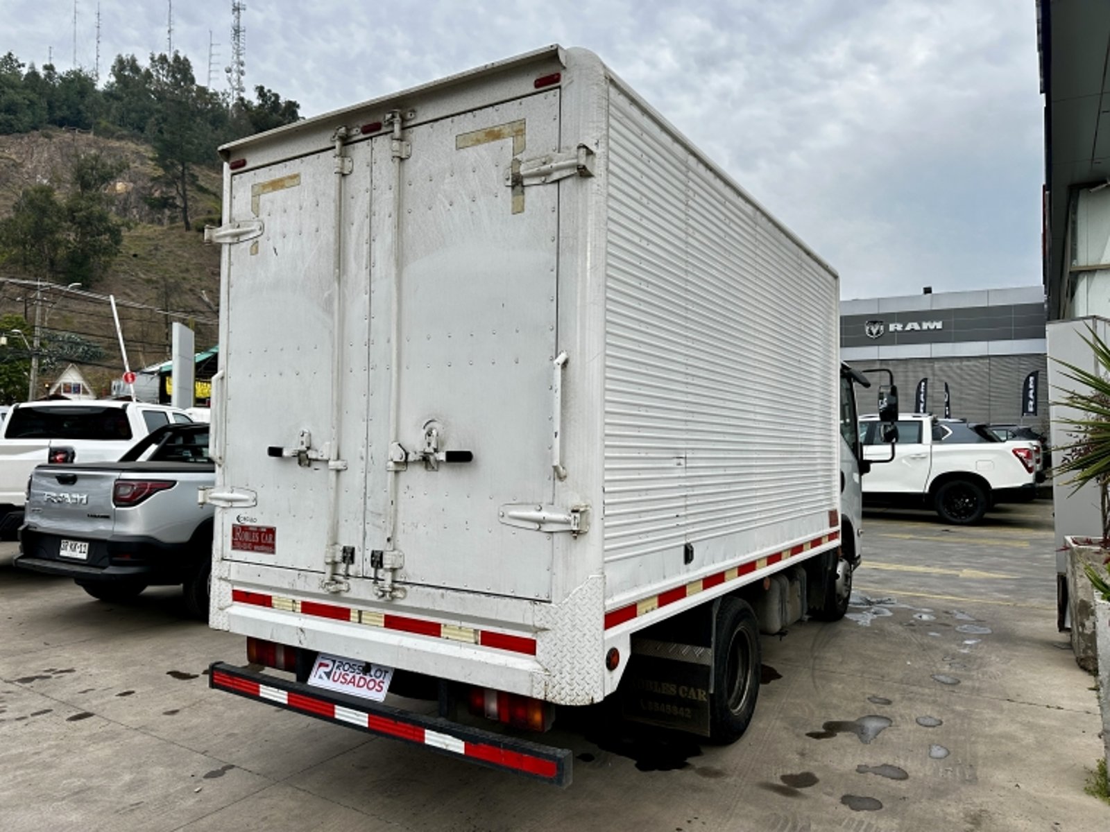 MAXUS C35 2.0 2023 - Imagen 5 de 20