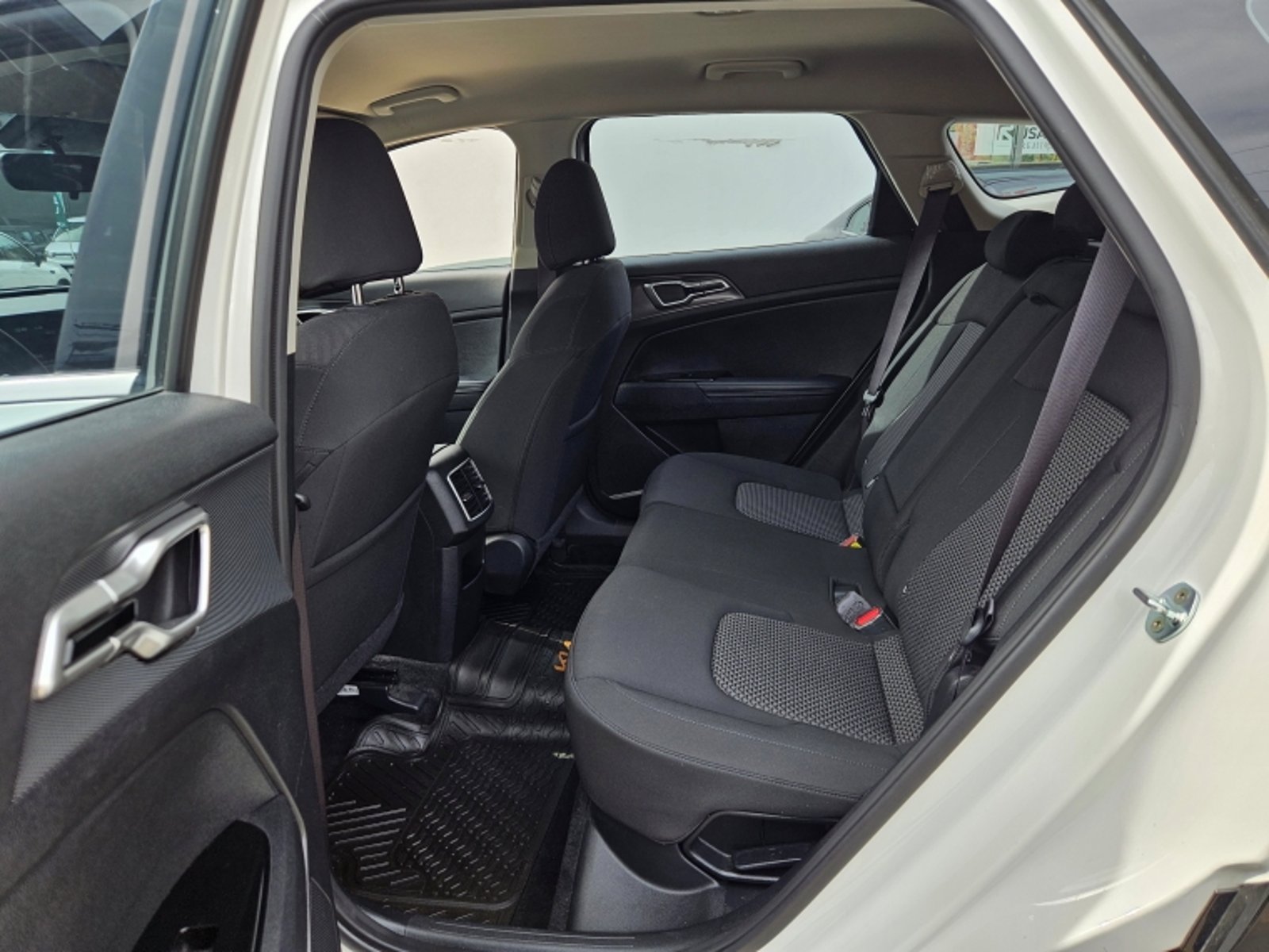 Kia Sportage Ex 2.0l 2023 - Imagen 8 de 20