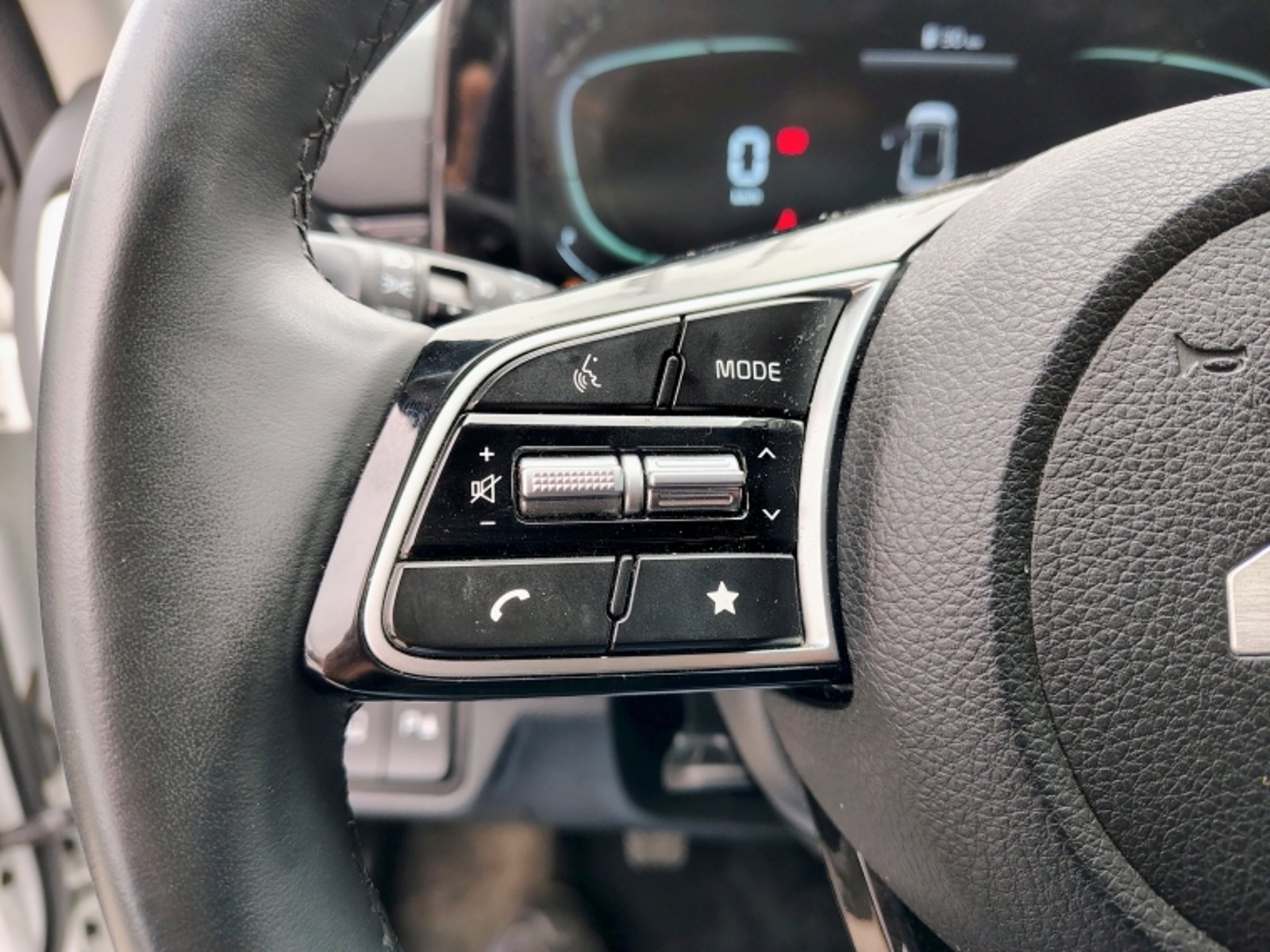 KIA Seltos Ex 1.5l 6mt 2024 - Imagen 15 de 19