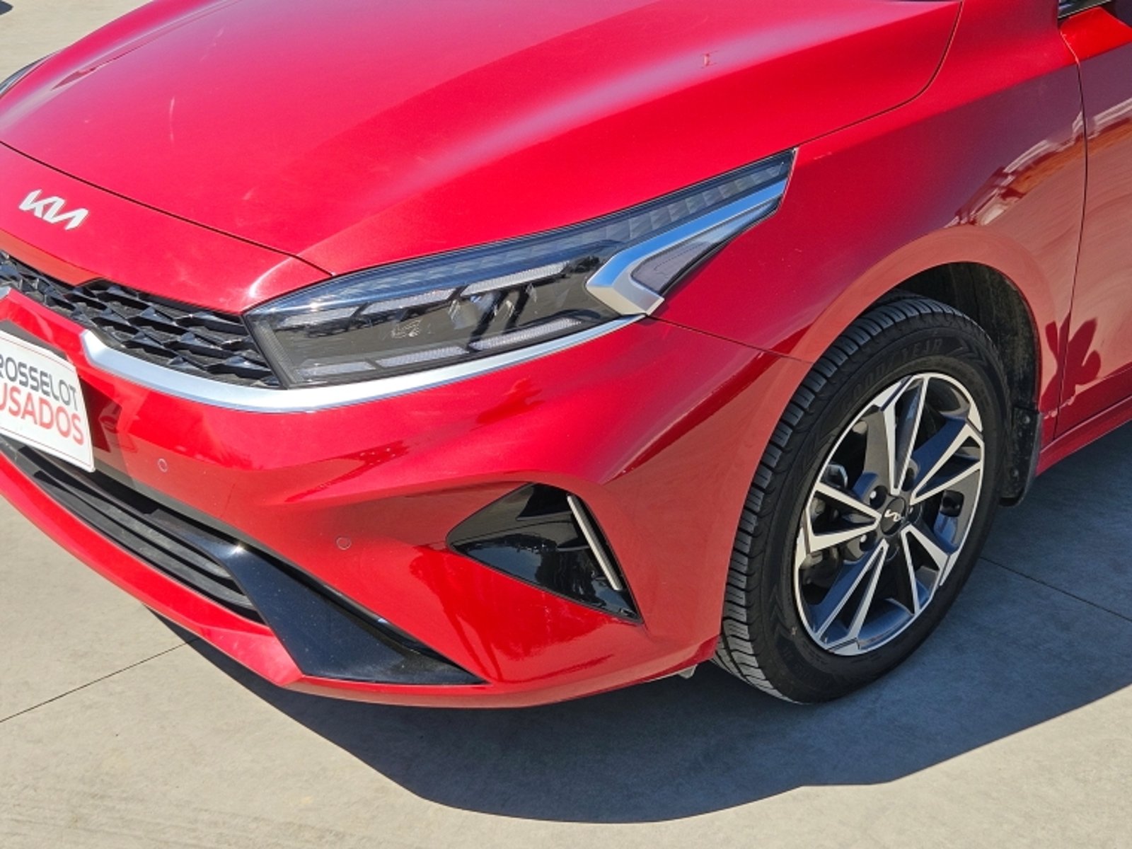 Kia Cerato Mpi 1.6 Aut 2022 - Foto 2 de 20