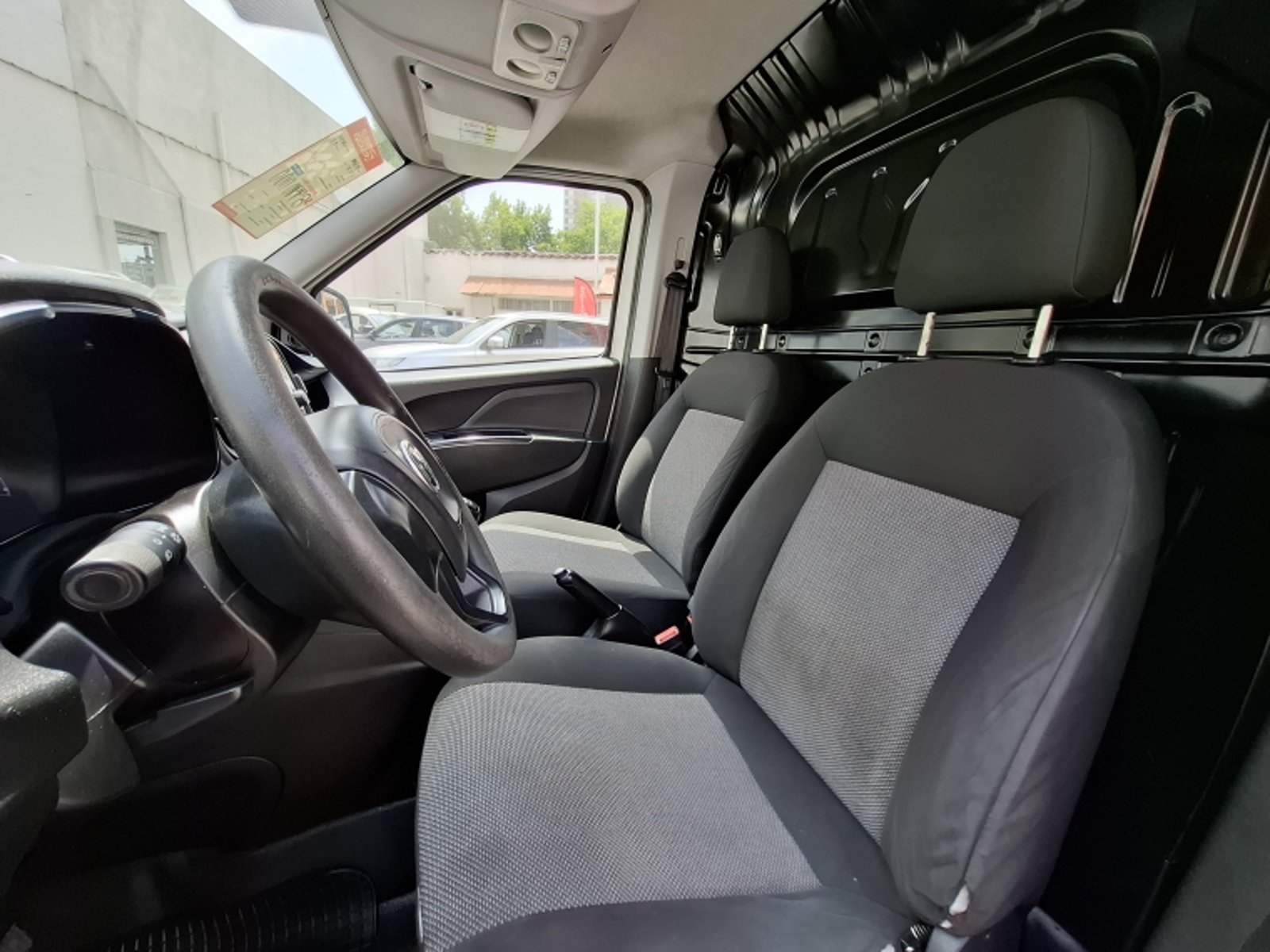 RAM V1000 Van 1000 1.3 2020 - Imagen 12 de 20