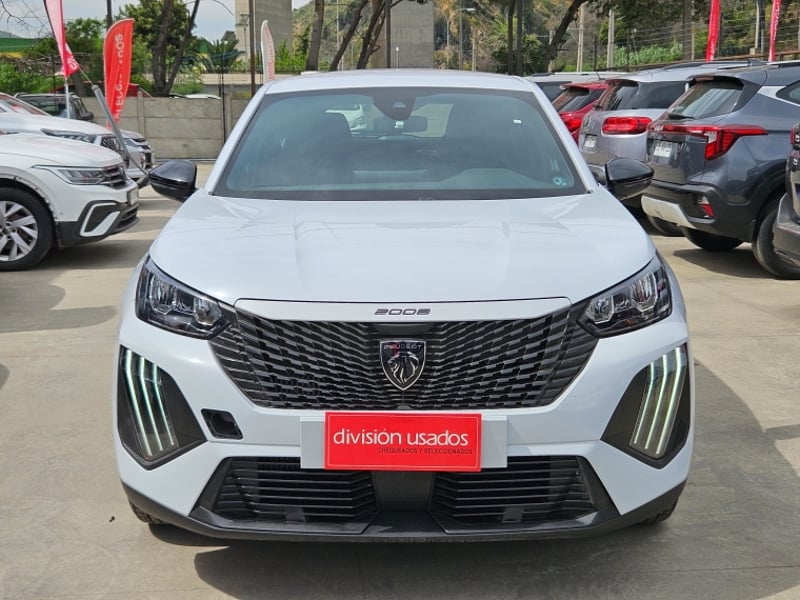 Peugeot 2008 Active 130 1.2 2025 - Imagen 3 de 20