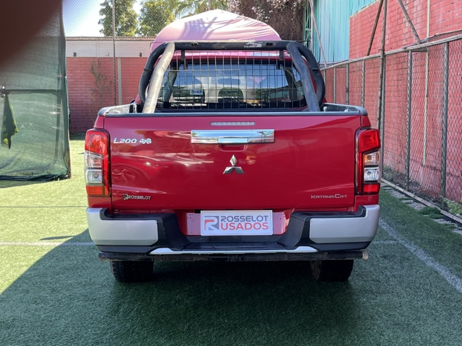 Mitsubishi KATANA L200 D/c 2.2 Katana Crt 4x4 Special Pack Euro 6d 2024 - Foto 5 de 20