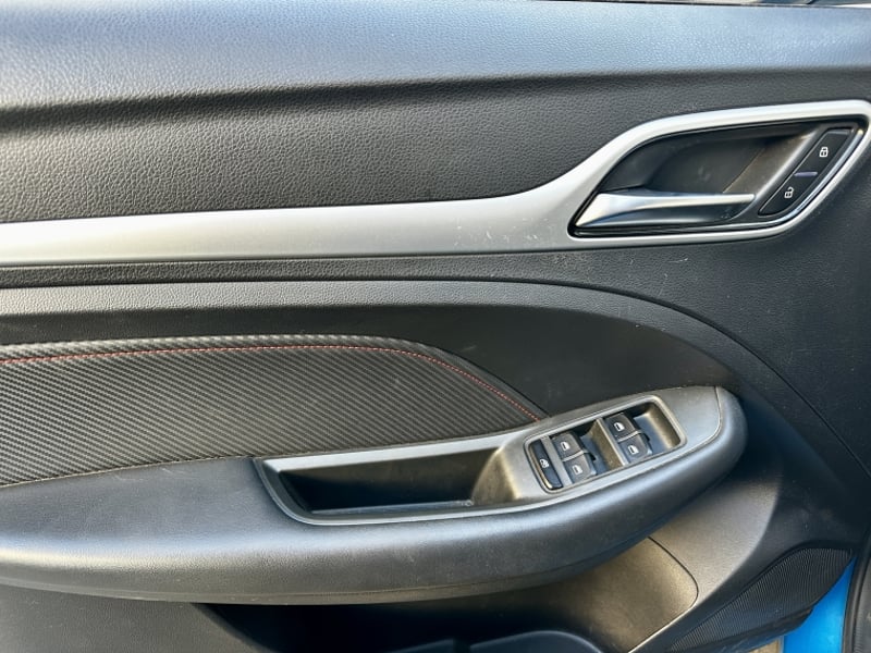 MG Zx Dlx 1.5 Aut 2022 - Imagen 15 de 20