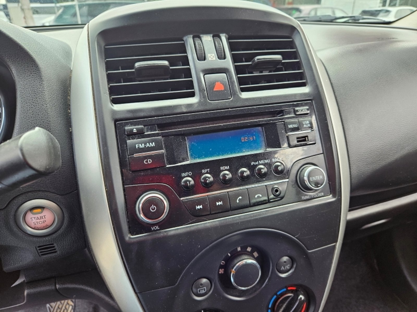 Nissan Versa 1.6 2018 - Imagen 19 de 20