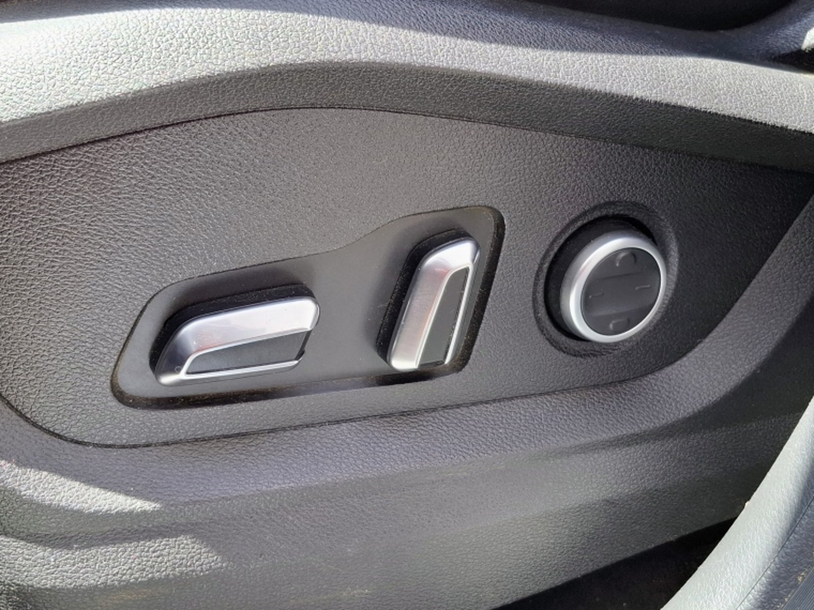 CHERY Tiggo 8 Pro Glx Dct 1.6 Aut 2023 - Imagen 7 de 20